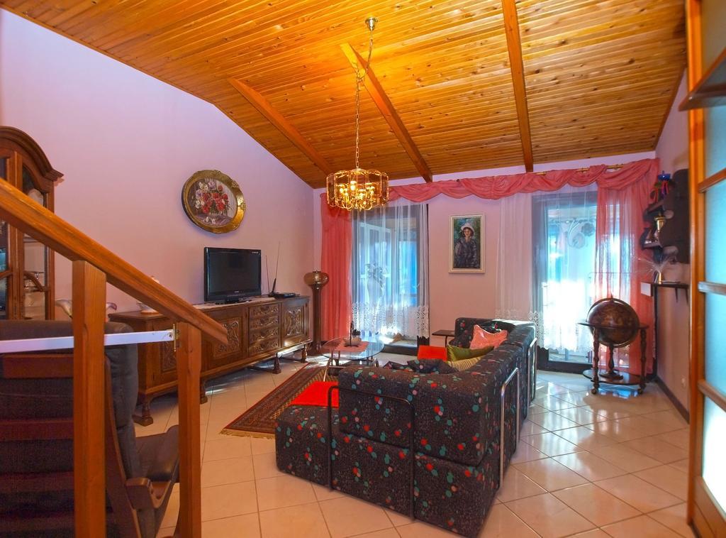 House Silvana 1461 PUY 외부 사진
